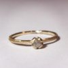 guld ring med rå diamant