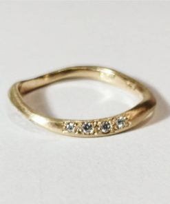 Let twistet tvistet ring