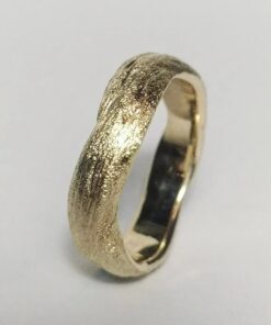 Svunget twist ring ramok962