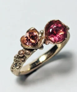 Ring med sten og kugler, blomst, bed ramok1089