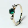 Ring med sten og blomst, bed, alliance ramok734