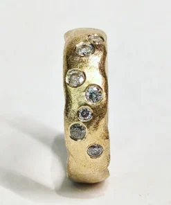 organisk ring med stjernedrys ramok670p