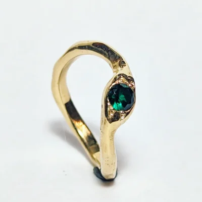 Ramok729 Ring med twist, sten og sving grøn